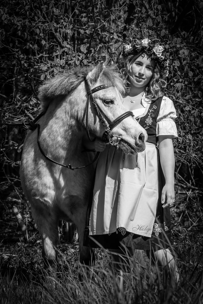 Bild 12 - Fotoshooting im Wald